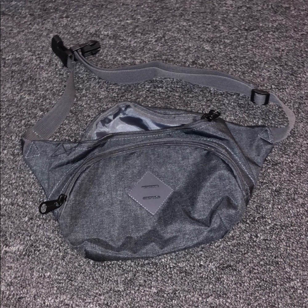 Dickies fanny pack